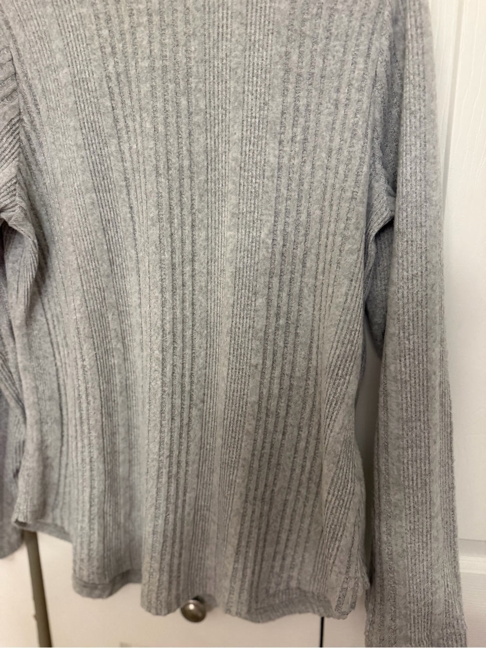 Fantaslook Light Cream gray Ribbed Long-Sleeve Women's Top - Picture 6 of 9